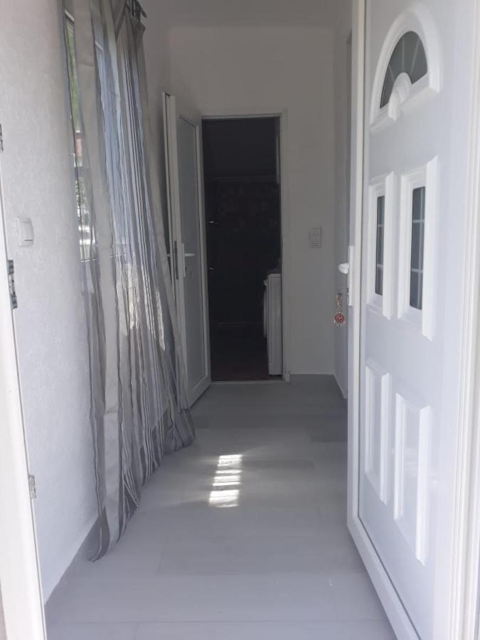 Ban Apartmani Budva Exterior foto