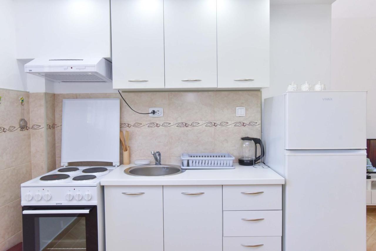 Ban Apartmani Budva Exterior foto