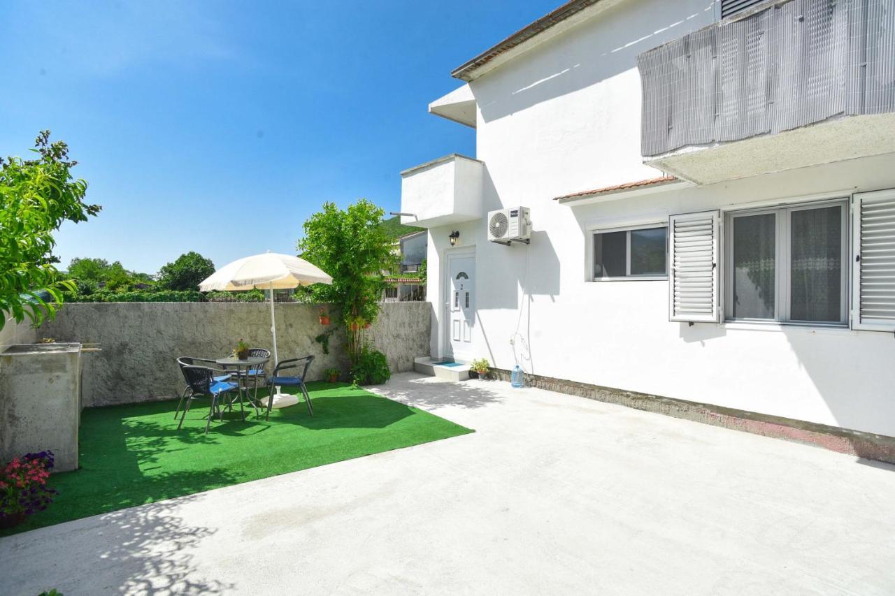 Ban Apartmani Budva Exterior foto